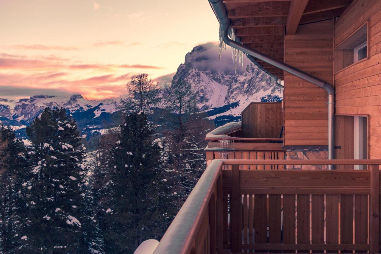 Paradiso Pure.Living Vegan Hotel Alpe Di Siusi Ngoại thất bức ảnh